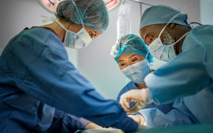 Have an Operation: Hướng Dẫn Chi Tiết về Phẫu Thuật và Quy Trình Phục Hồi