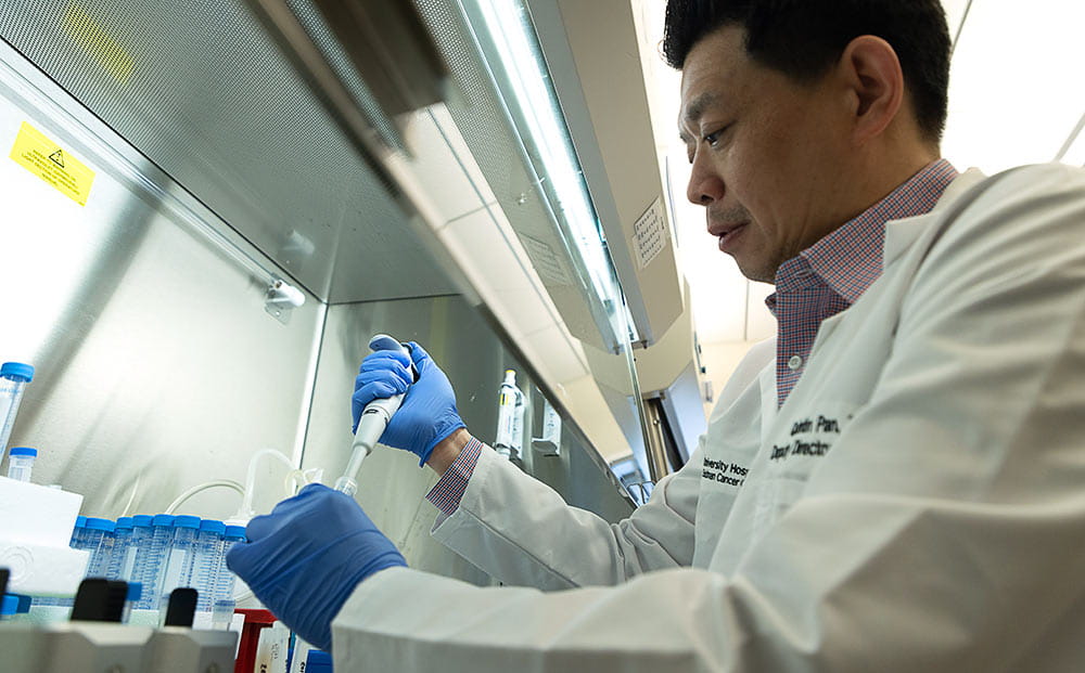 Quintin Pan, PhD working in the lab
